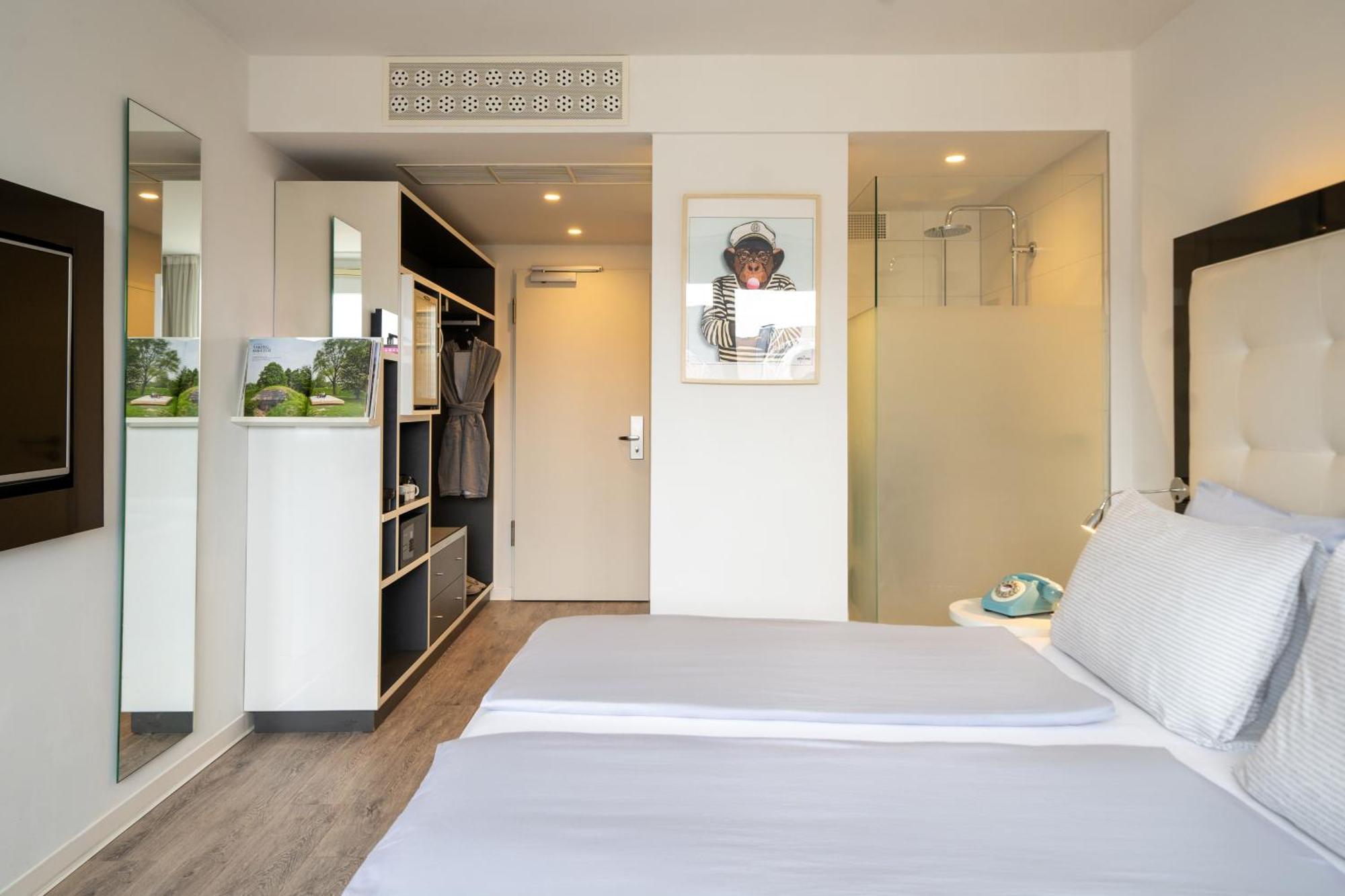 Innside By Melia Aachen Bagian luar foto