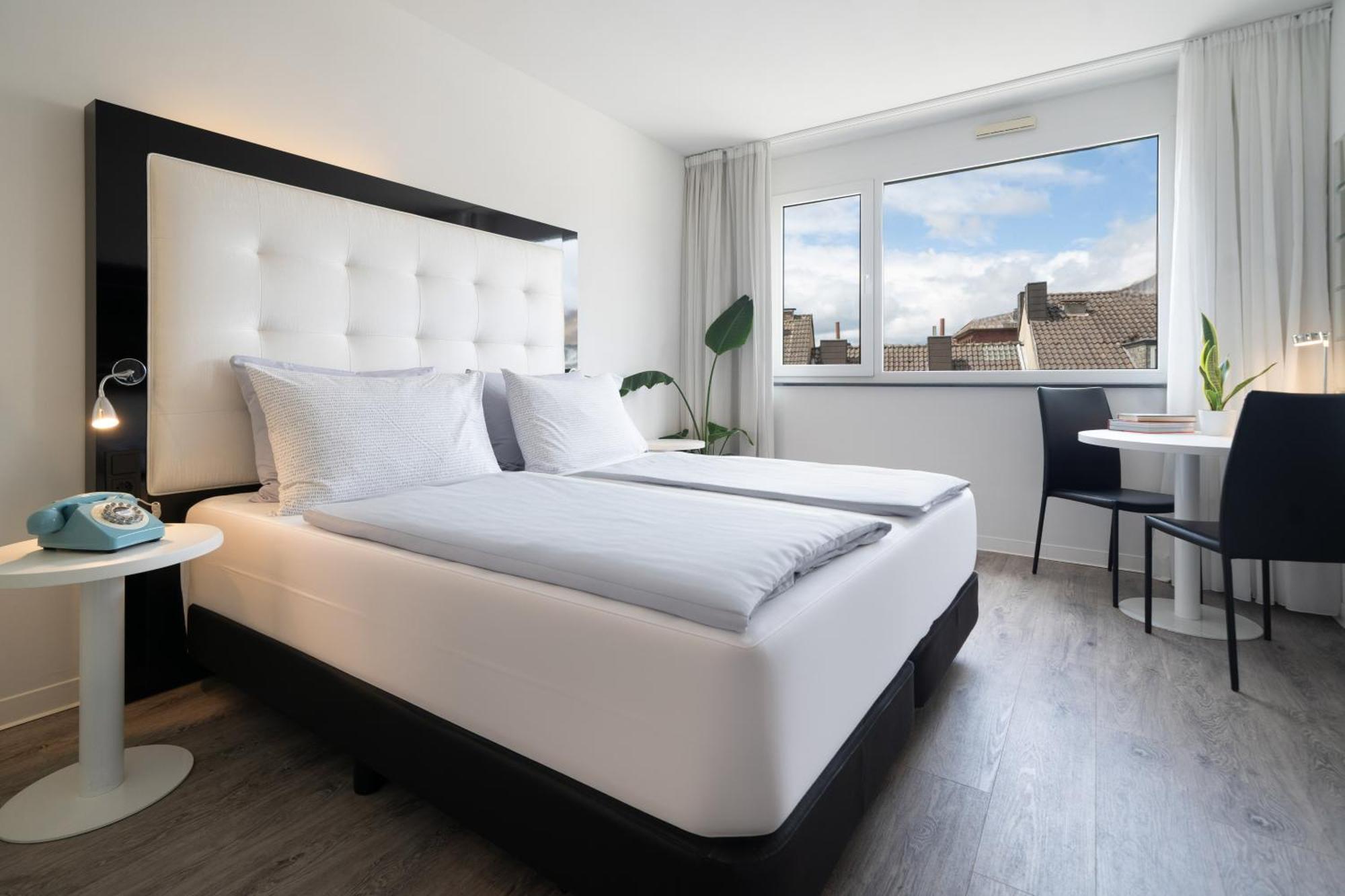 Innside By Melia Aachen Bagian luar foto