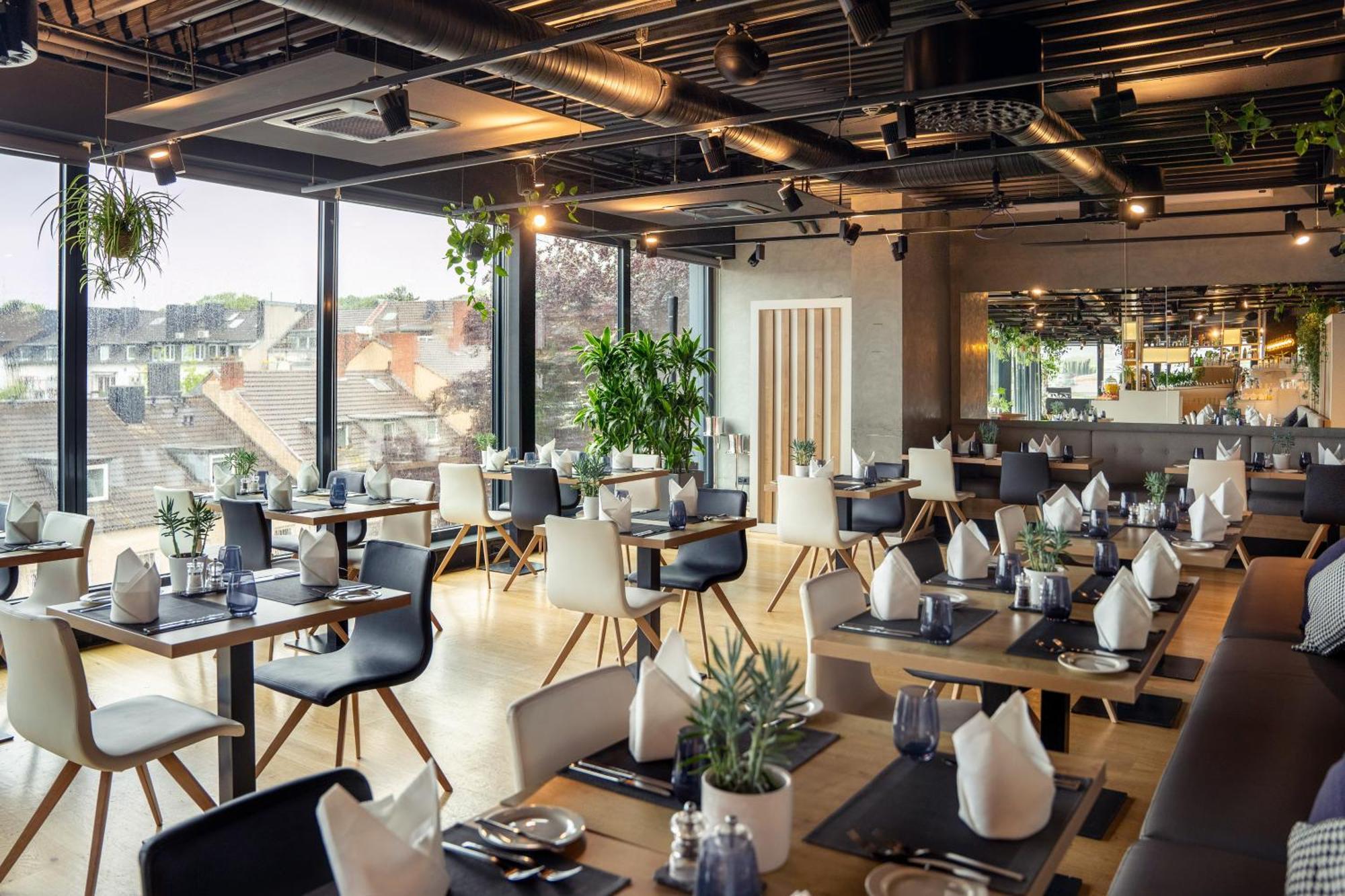 Innside By Melia Aachen Bagian luar foto